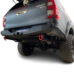 PT HILUX 05+ CON ENGANCHE